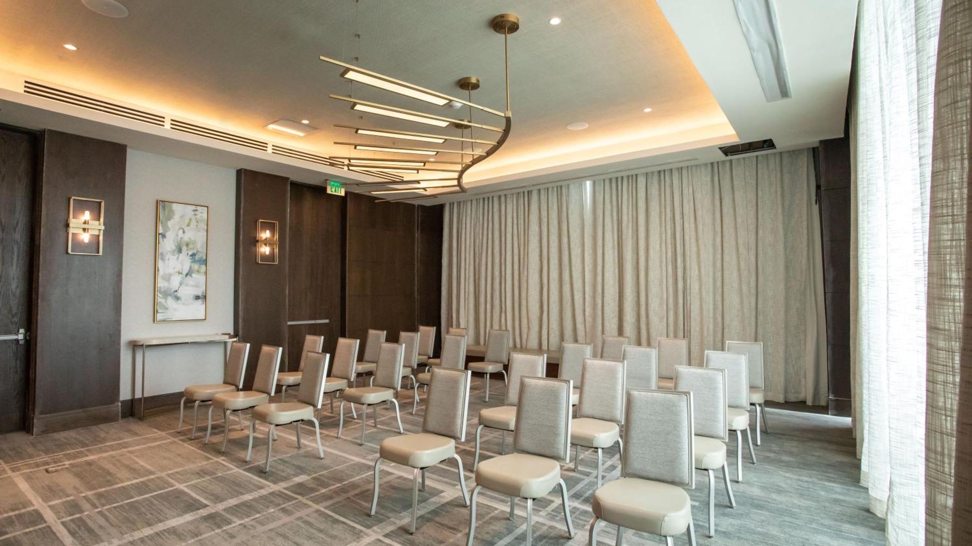 فندق Courtyard By Marriott Santo Domingo Piantini المظهر الخارجي الصورة